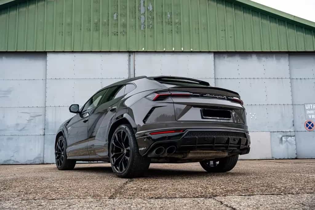 Lamborghini Urus 4.0 V8 B&0 Massage Pano Grigio Keres 06/2022-photo-5