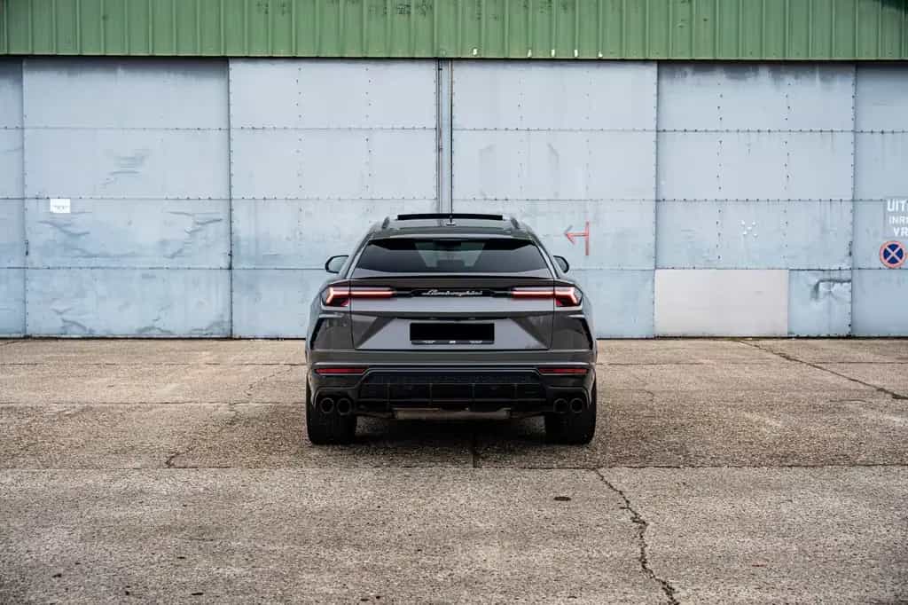 Lamborghini Urus 4.0 V8 B&0 Massage Pano Grigio Keres 06/2022-photo-6
