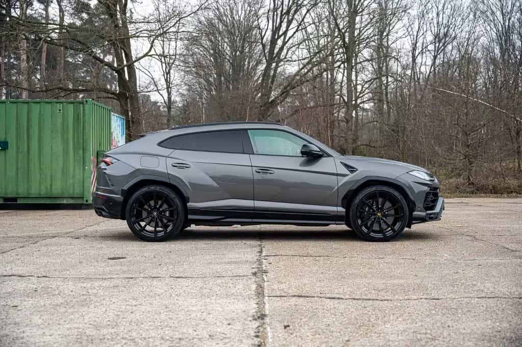 Lamborghini Urus 4.0 V8 B&0 Massage Pano Grigio Keres 06/2022-photo-7