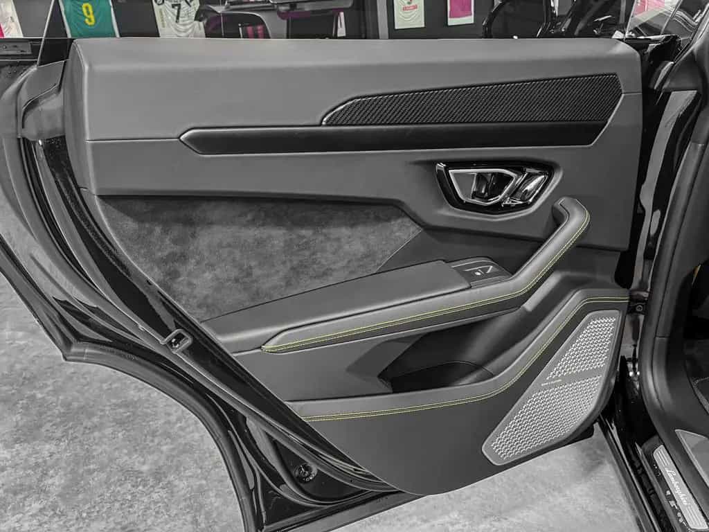 Lamborghini Urus URUS S /AKRAPOVIC/B&O 3d/23//PANO/XPEL/MY24 09/2024-photo-19