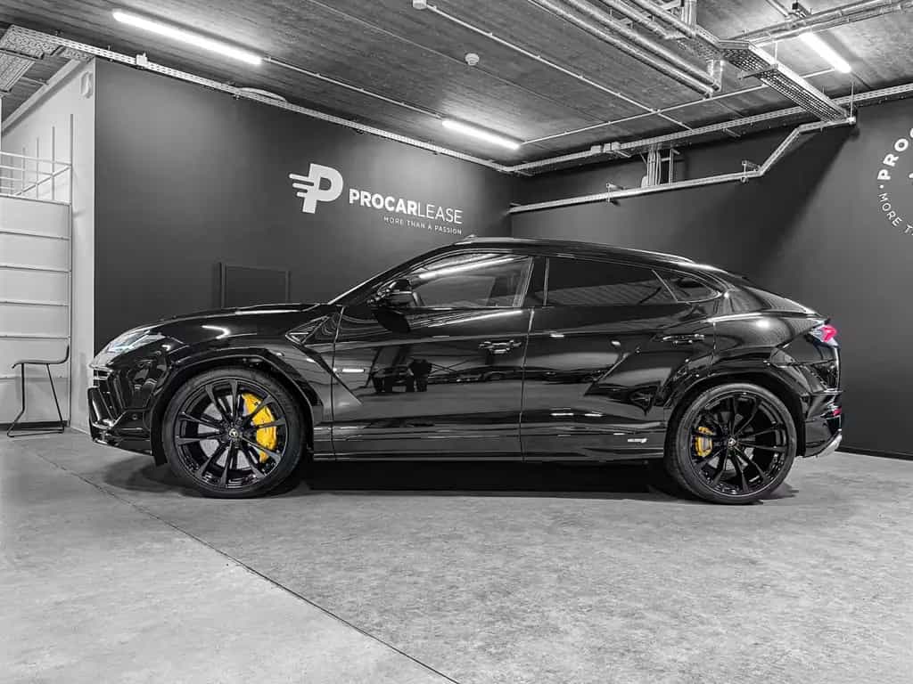 Lamborghini Urus URUS S /AKRAPOVIC/B&O 3d/23//PANO/XPEL/MY24 09/2024-photo-2