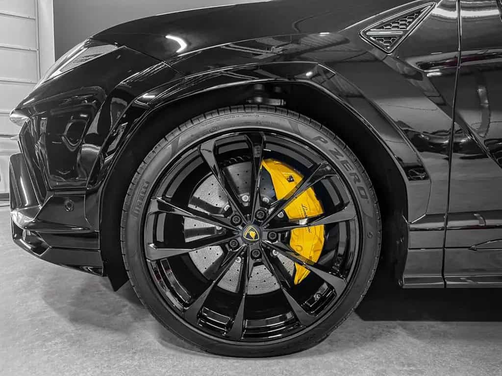 Lamborghini Urus URUS S /AKRAPOVIC/B&O 3d/23//PANO/XPEL/MY24 09/2024-photo-24
