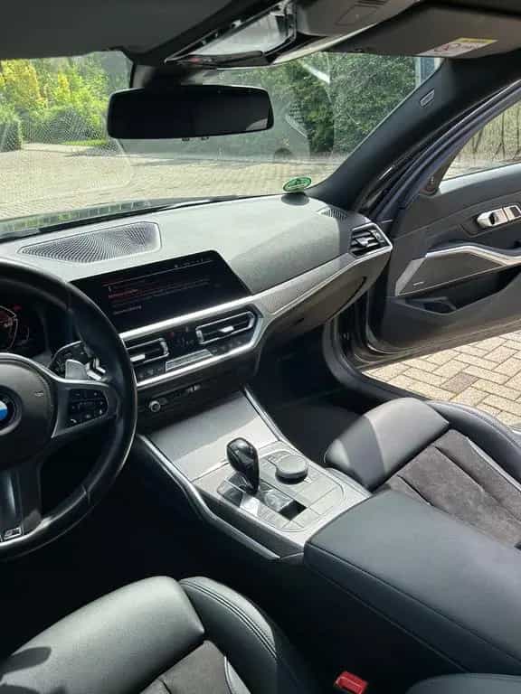 BMW 320 d Touring M Sport Automatik M Sport 07/2020-photo-7