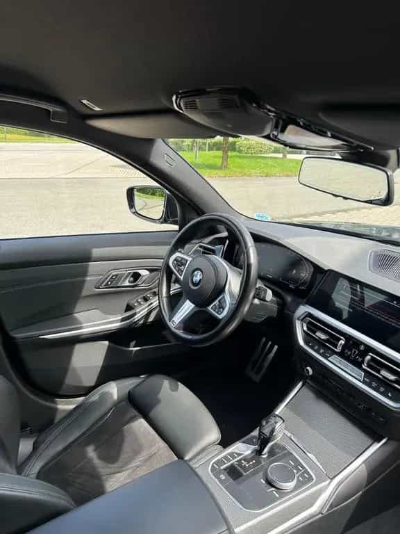 BMW 320 d Touring M Sport Automatik M Sport 07/2020-photo-8