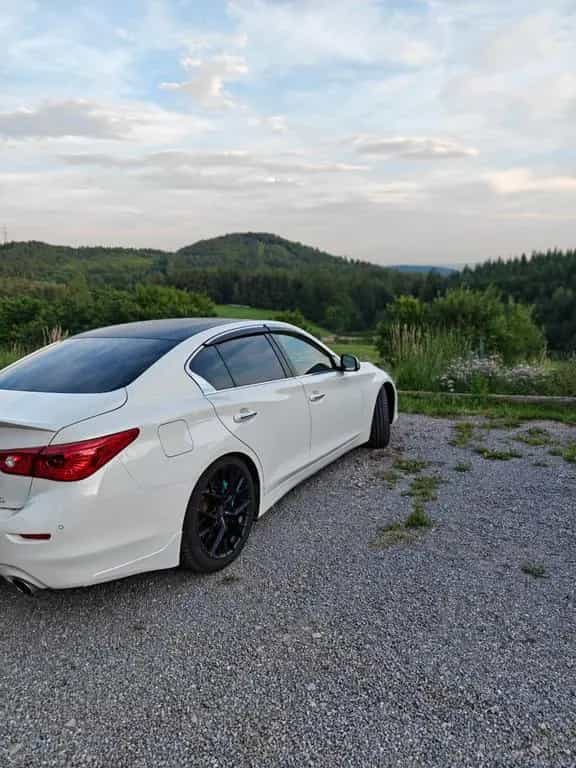 Infiniti Q50 3.5 V6 S Hybrid Sport Tech 4WD Auto S Hy... 01/2016-photo-3