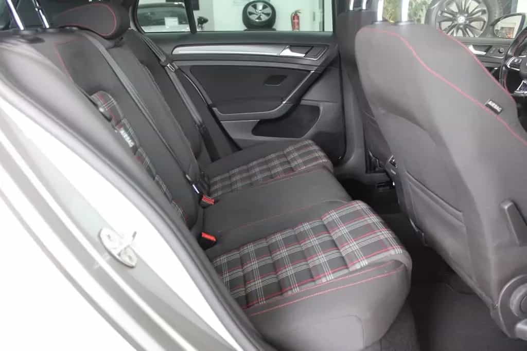 Volkswagen Golf VII GTI BMT STANDHEIZUNG 05/2018-photo-11