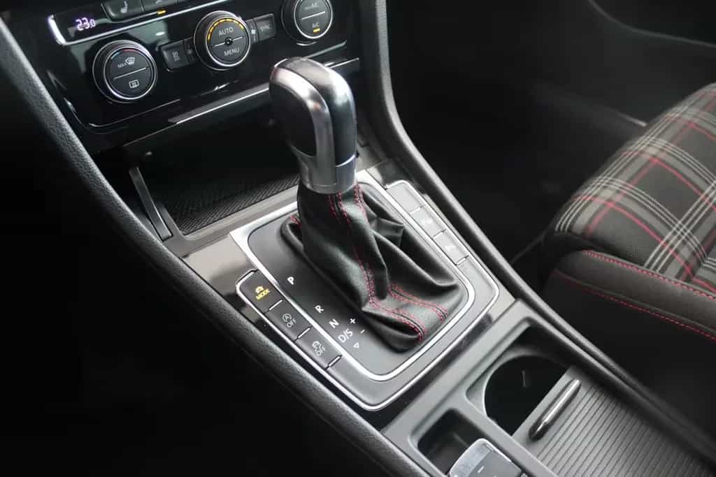 Volkswagen Golf VII GTI BMT STANDHEIZUNG 05/2018-photo-23