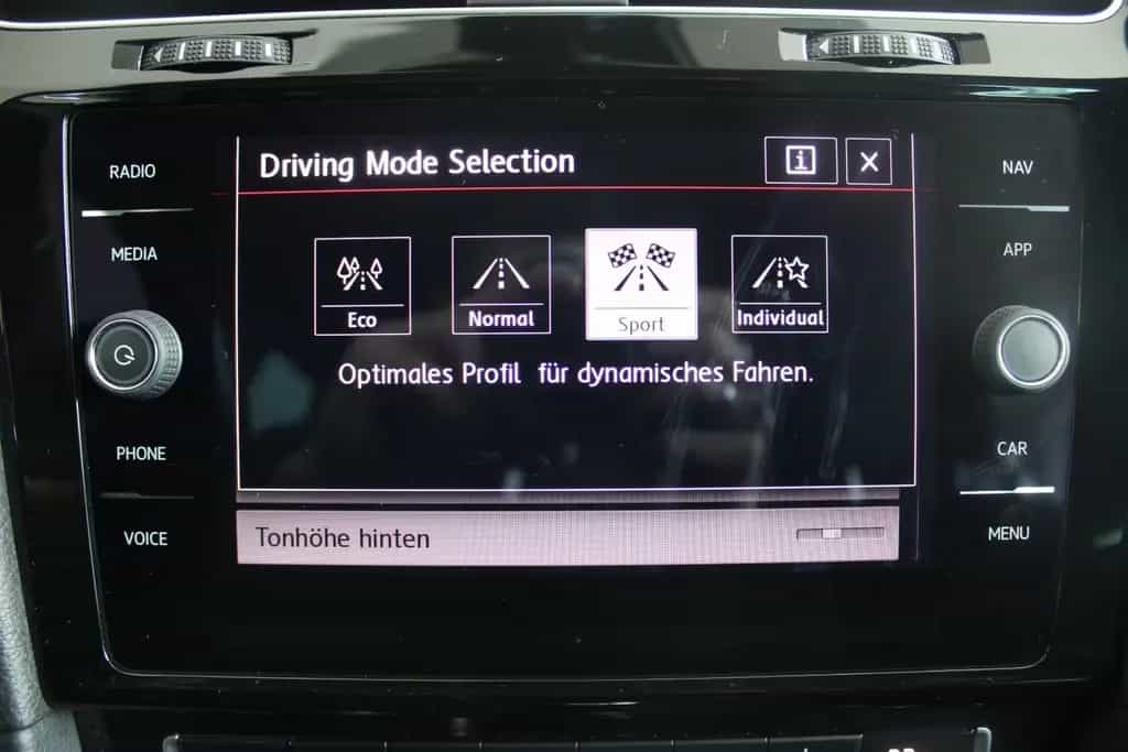 Volkswagen Golf VII GTI BMT STANDHEIZUNG 05/2018-photo-31