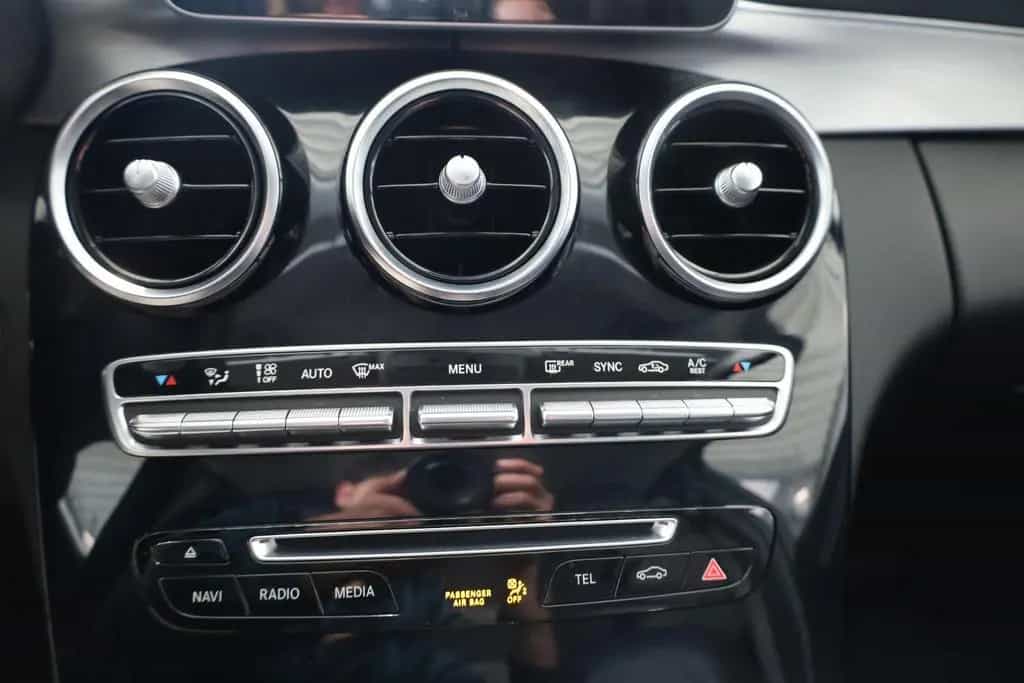 Mercedes-Benz C 220 BlueTec / d 7G Avantgarde 03/2019-photo-30