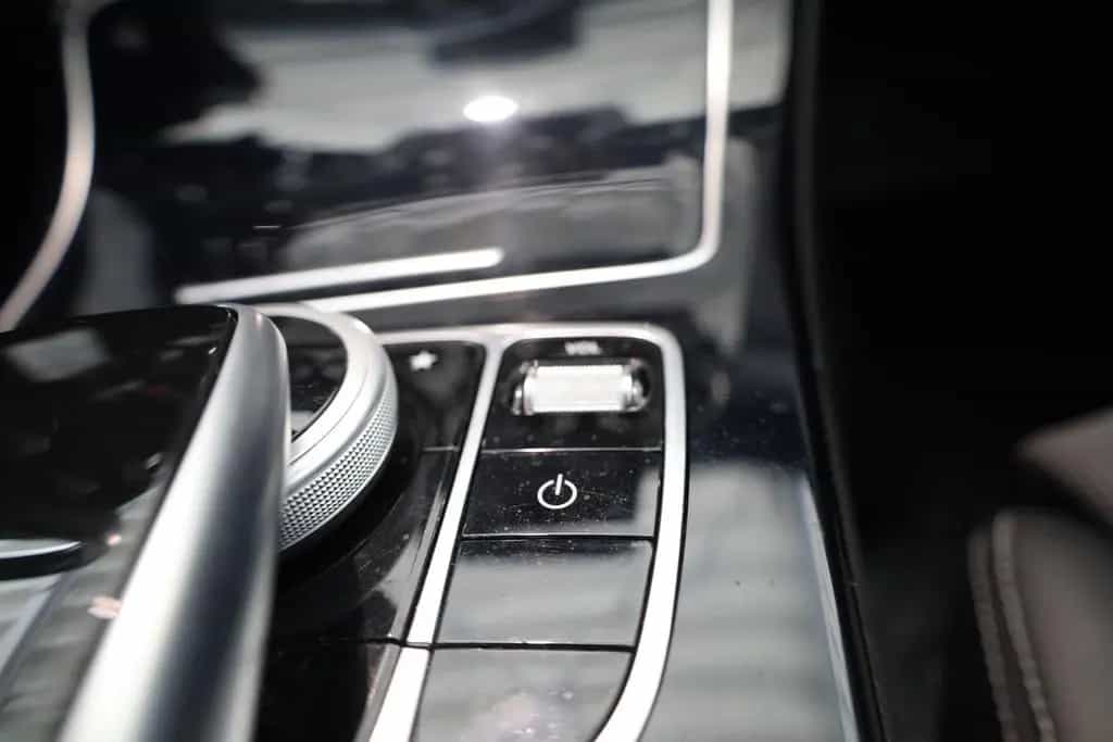 Mercedes-Benz C 220 BlueTec / d 7G Avantgarde 03/2019-photo-34