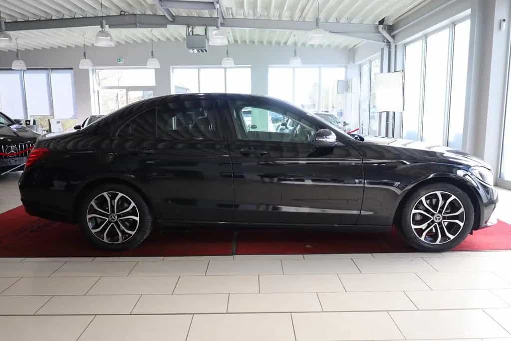 Mercedes-Benz C 220 BlueTec / d 7G Avantgarde 03/2019-photo-9