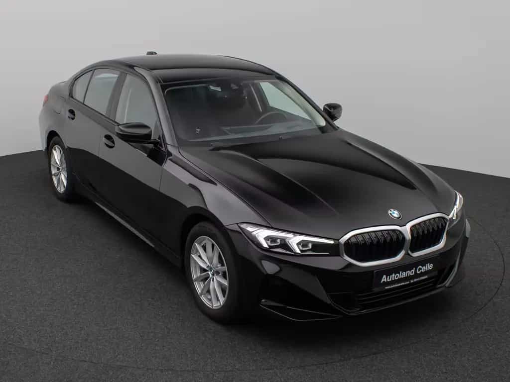 BMW 320 d Lim. DAB HUD CockPitPro Leder PDC Sport 02/2023-photo-2