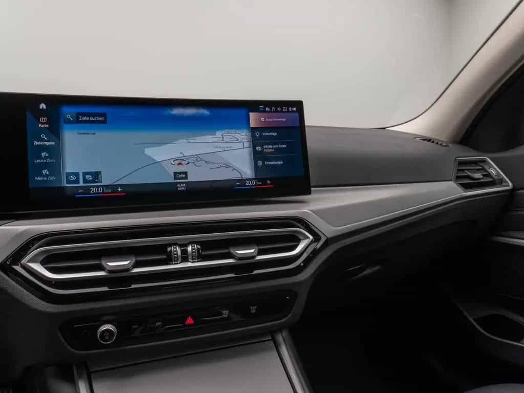 BMW 320 d Lim. DAB HUD CockPitPro Leder PDC Sport 02/2023-photo-20