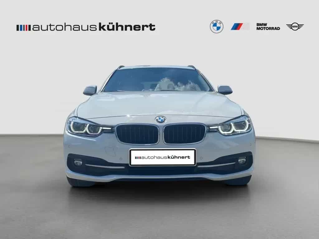 BMW 320 d Touring Sport Line LED HiFi Navi 2. Hand 10/2018-photo-1