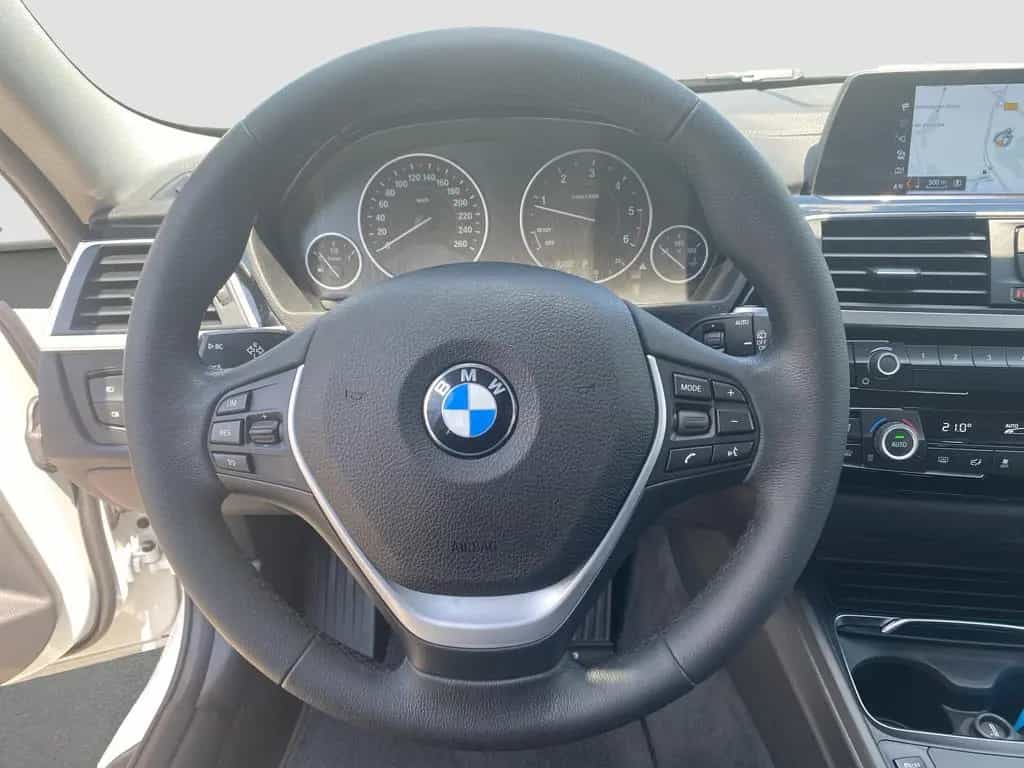 BMW 320 d Touring Sport Line LED HiFi Navi 2. Hand 10/2018-photo-11
