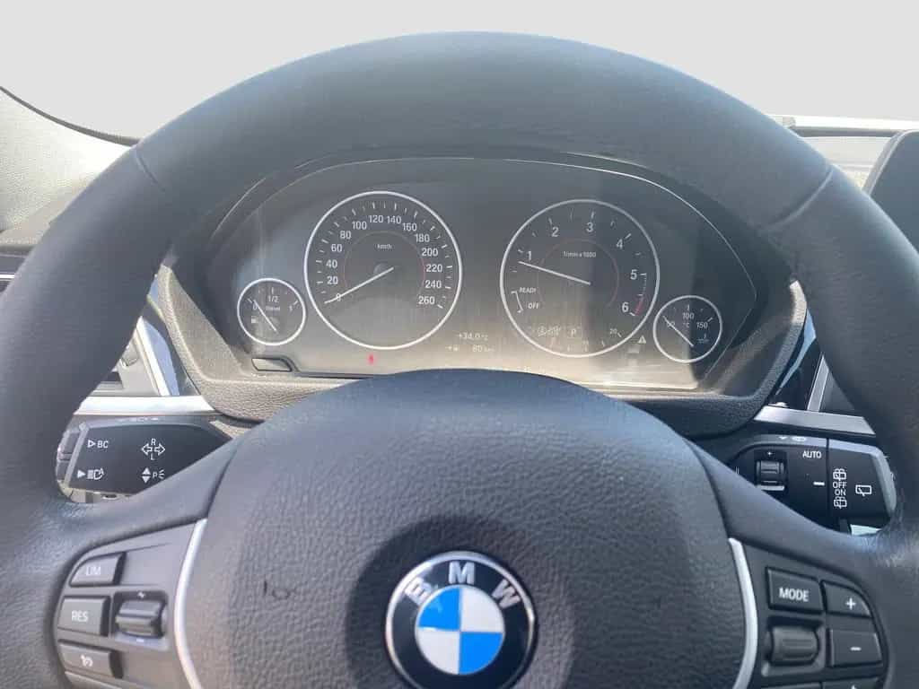 BMW 320 d Touring Sport Line LED HiFi Navi 2. Hand 10/2018-photo-13