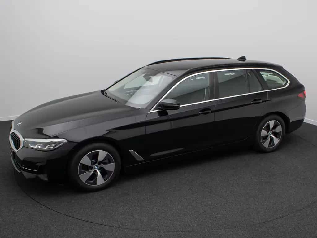 BMW 520 d Alarm DAB Kamera 4xKlima Parkas Leder Sport 11/2022-photo-11