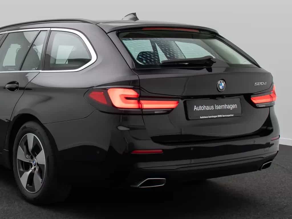 BMW 520 d Alarm DAB Kamera 4xKlima Parkas Leder Sport 11/2022-photo-15
