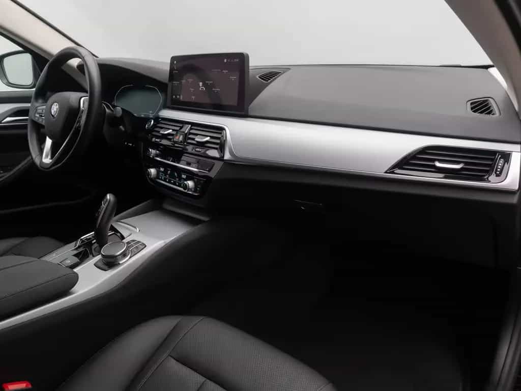 BMW 520 d Alarm DAB Kamera 4xKlima Parkas Leder Sport 11/2022-photo-23