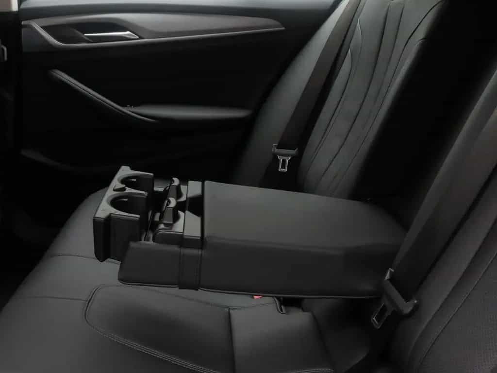BMW 520 d Alarm DAB Kamera 4xKlima Parkas Leder Sport 11/2022-photo-28
