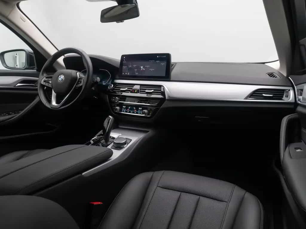 BMW 520 d Alarm DAB Kamera 4xKlima Parkas Leder Sport 11/2022-photo-39