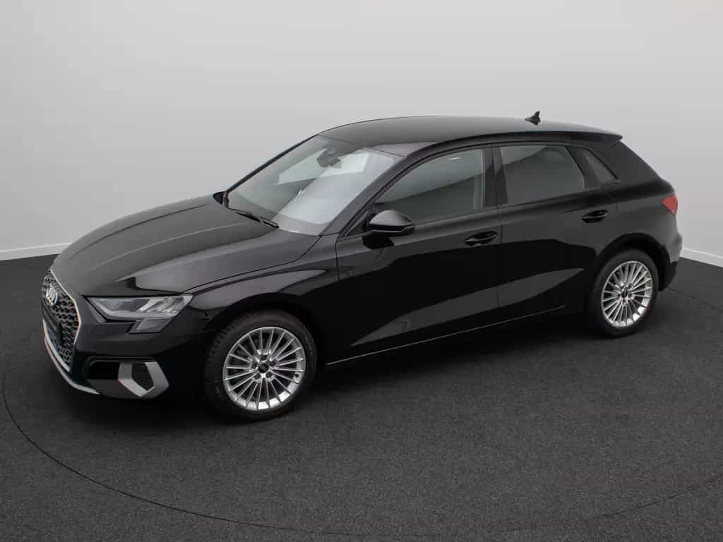 Audi A3 30 TFSI S tronic Sportback PDC DAB FahrAssist 10/2023-photo-11