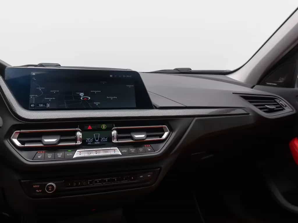 BMW 120 i SportLine H/K HUD DAB Kamera Panorama Leder 03/2023-photo-20