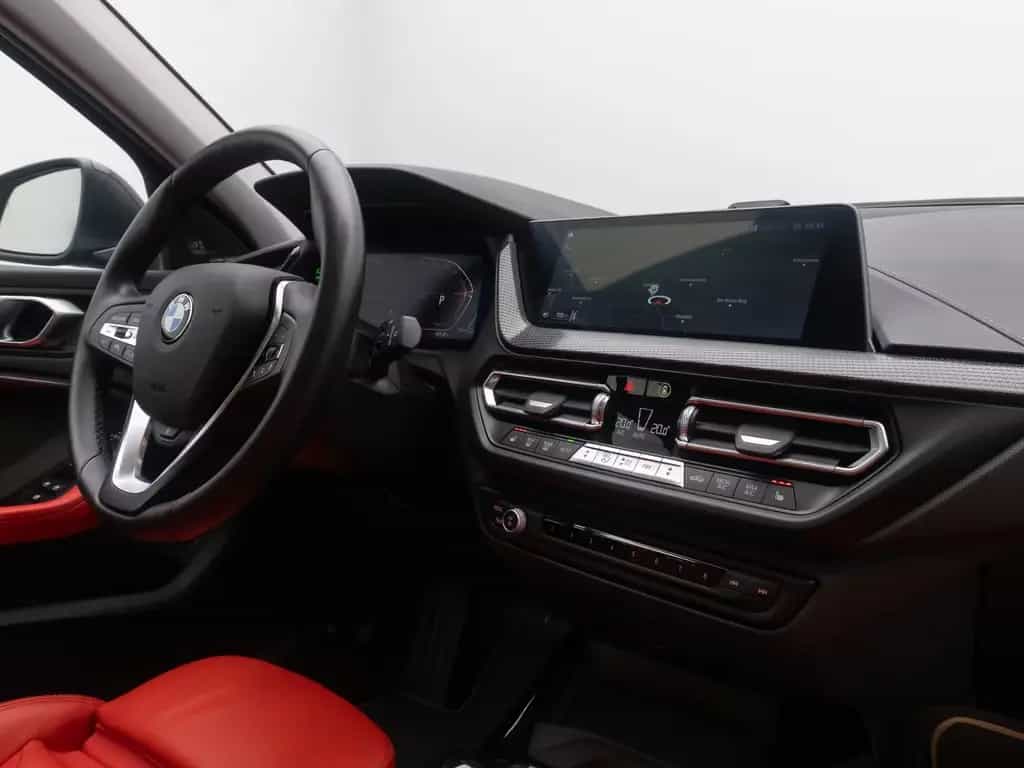 BMW 120 i SportLine H/K HUD DAB Kamera Panorama Leder 03/2023-photo-35