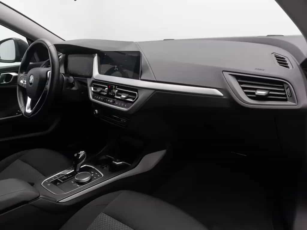 BMW 218 Gran Coupé 218i Gran Coupé DAB GeschwindigReg PDC CockpitPr 03/2024-photo-22