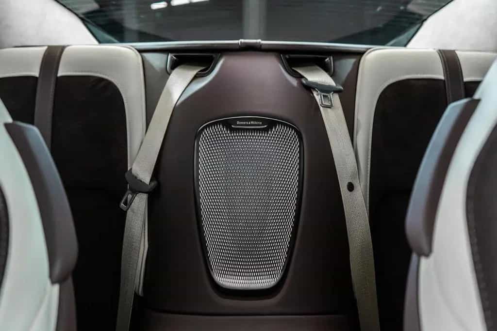 Aston Martin DB12 Keramik*  Carbon* 01/2025-photo-21