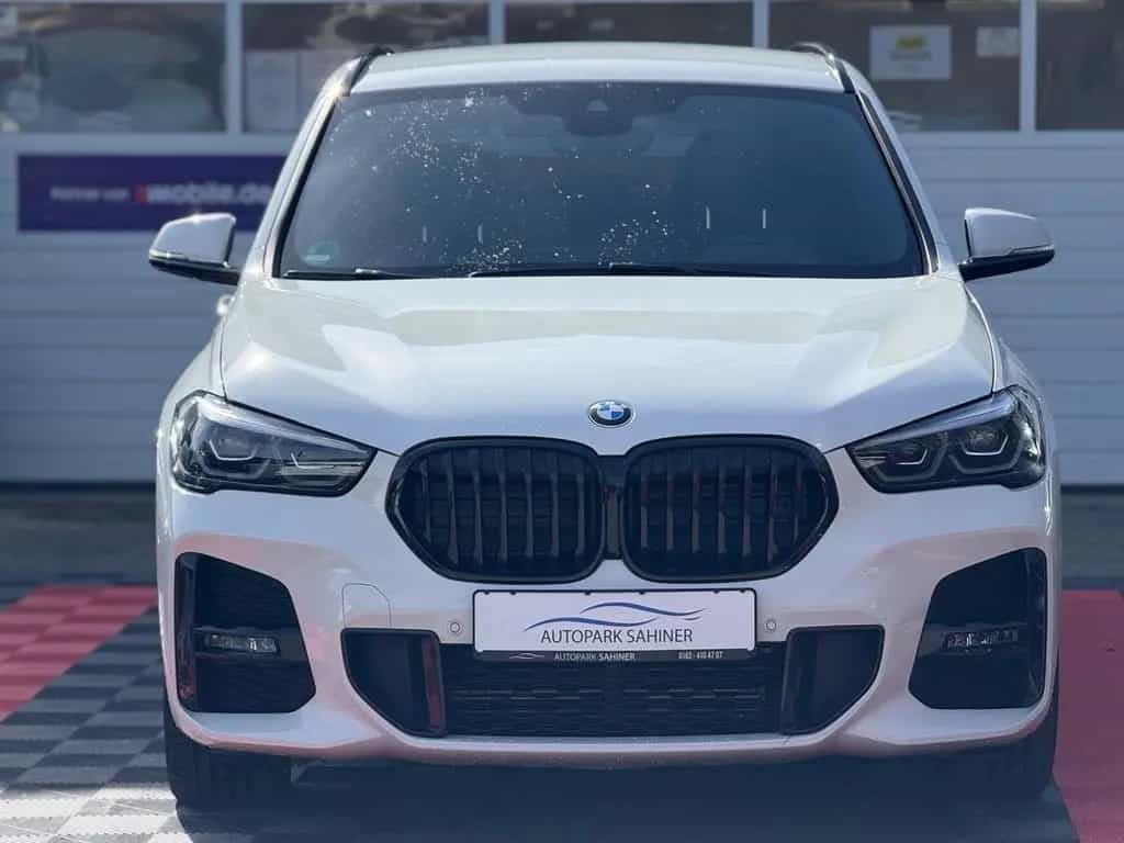 BMW X1 sDrive 18 i M SPORT*HUD*KAM*LEDER 02/2022-photo-10