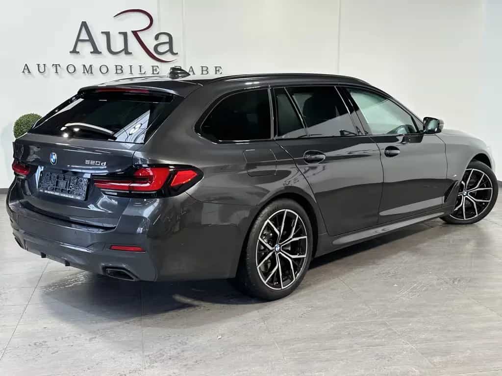 BMW 520 d Touring M-Sport NAV+LED+PANO+ACC+HEAD-UP+PA 11/2022-photo-3