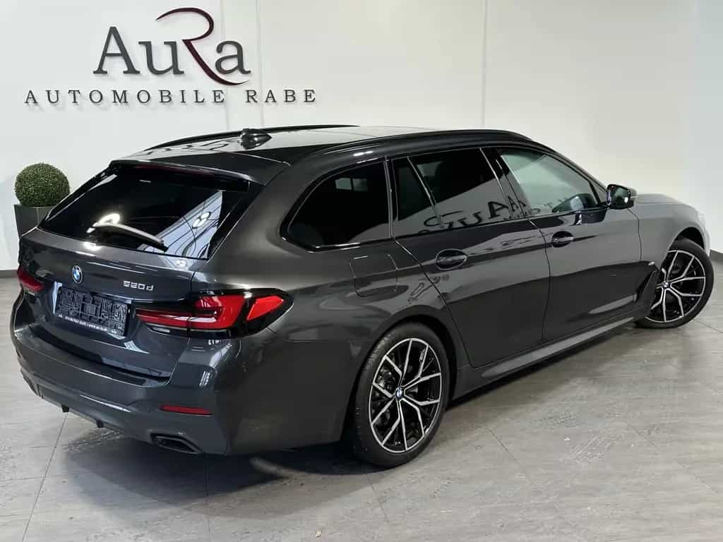 BMW 520 d Touring M-Sport NAV+LED+PANO+ACC+HEAD-UP+PA 11/2022-photo-4