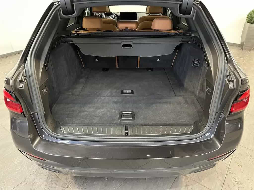 BMW 520 d Touring M-Sport NAV+LED+PANO+ACC+HEAD-UP+PA 11/2022-photo-5