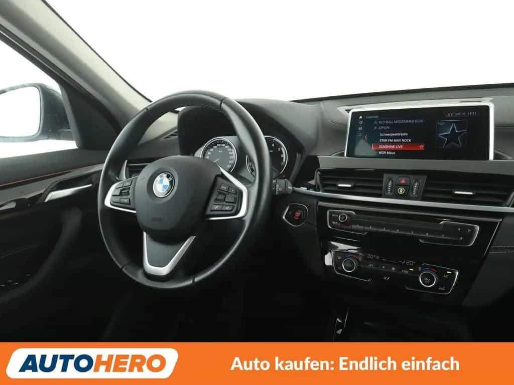 BMW X1 sDrive 18i Sport Line Aut.*NAV*TEMPO*CAM*AHK* 05/2022-photo-12