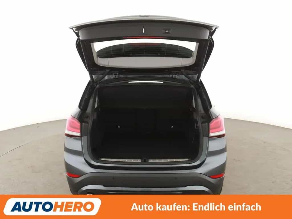BMW X1 sDrive 18i Sport Line Aut.*NAV*TEMPO*CAM*AHK* 05/2022-photo-16