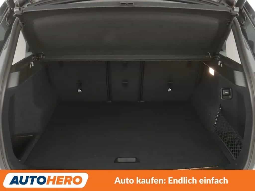 BMW X1 sDrive 18i Sport Line Aut.*NAV*TEMPO*CAM*AHK* 05/2022-photo-17