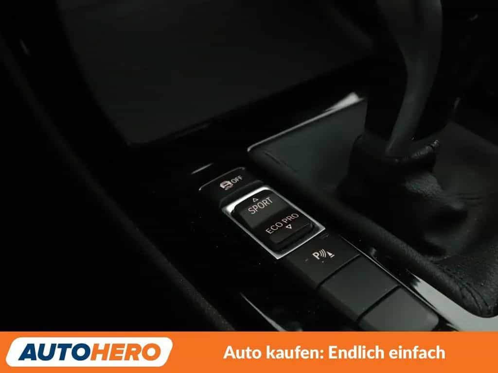 BMW X1 sDrive 18i Sport Line Aut.*NAV*TEMPO*CAM*AHK* 05/2022-photo-23