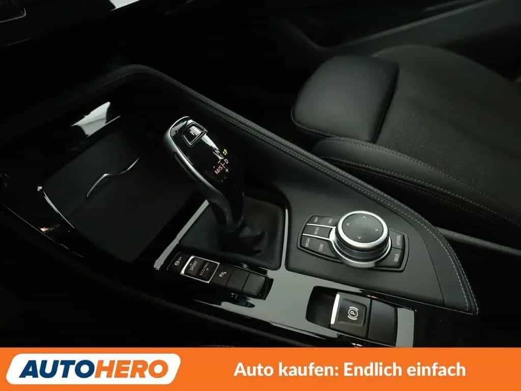 BMW X1 sDrive 18i Sport Line Aut.*NAV*TEMPO*CAM*AHK* 05/2022-photo-26