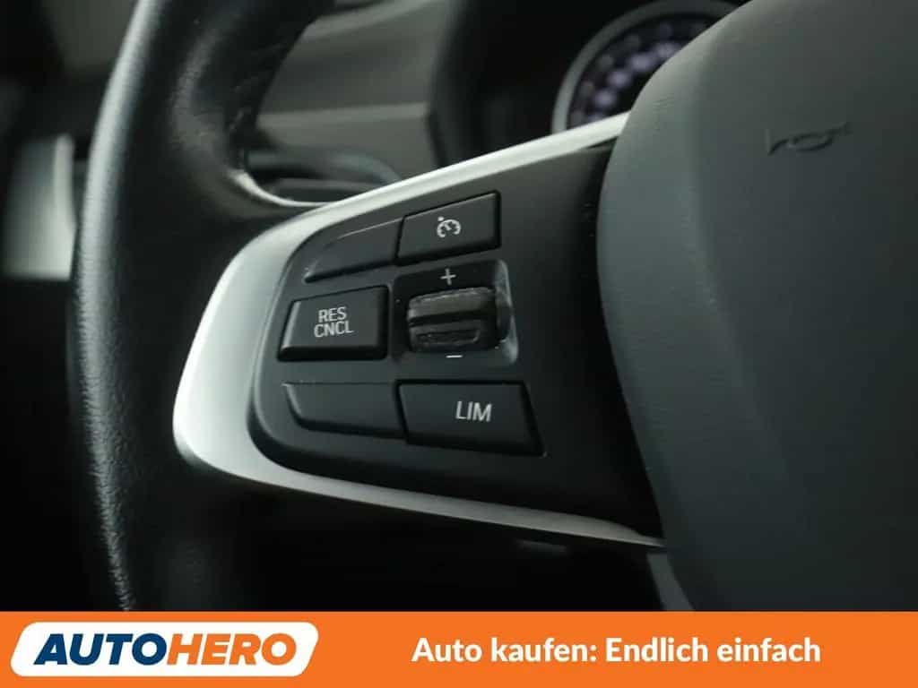 BMW X1 sDrive 18i Sport Line Aut.*NAV*TEMPO*CAM*AHK* 05/2022-photo-28