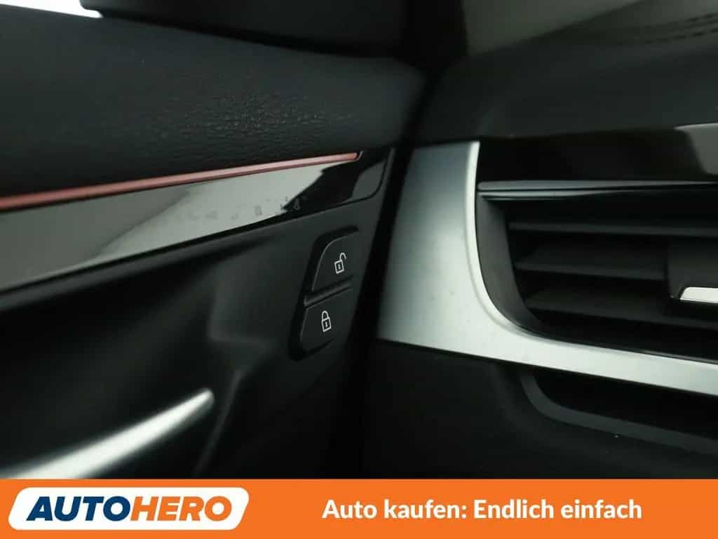 BMW X1 sDrive 18i Sport Line Aut.*NAV*TEMPO*CAM*AHK* 05/2022-photo-29