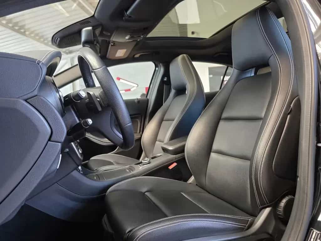 Mercedes-Benz GLA 200 Autom. AMG/LED/Leder/Kamera/Panorama/Ahk 10/2018-photo-16