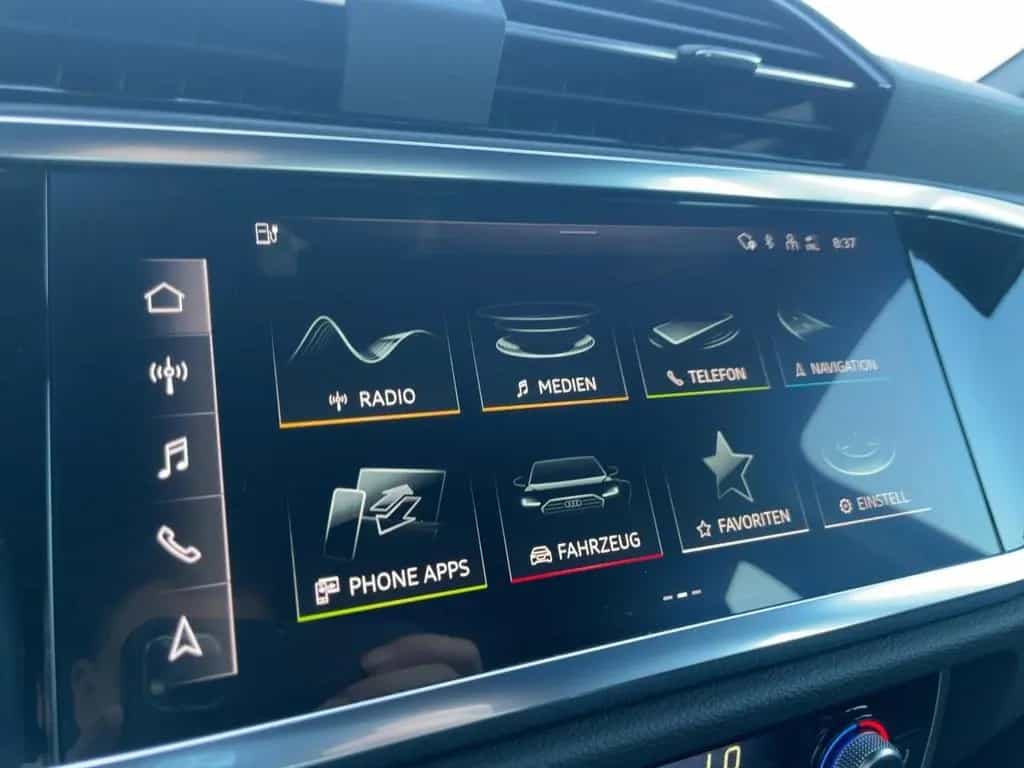 Audi Q3 Sportback 1,4 PHEV APP+VIRT+LED+NAVI+PDC 03/2023-photo-10