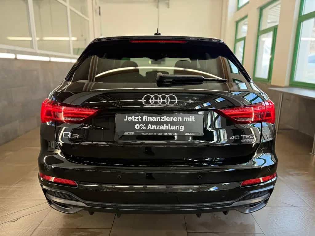 Audi Q3 quat. 5 J. Garantie S-LINE NAVI LED LEDER SHZ 10/2019-photo-11