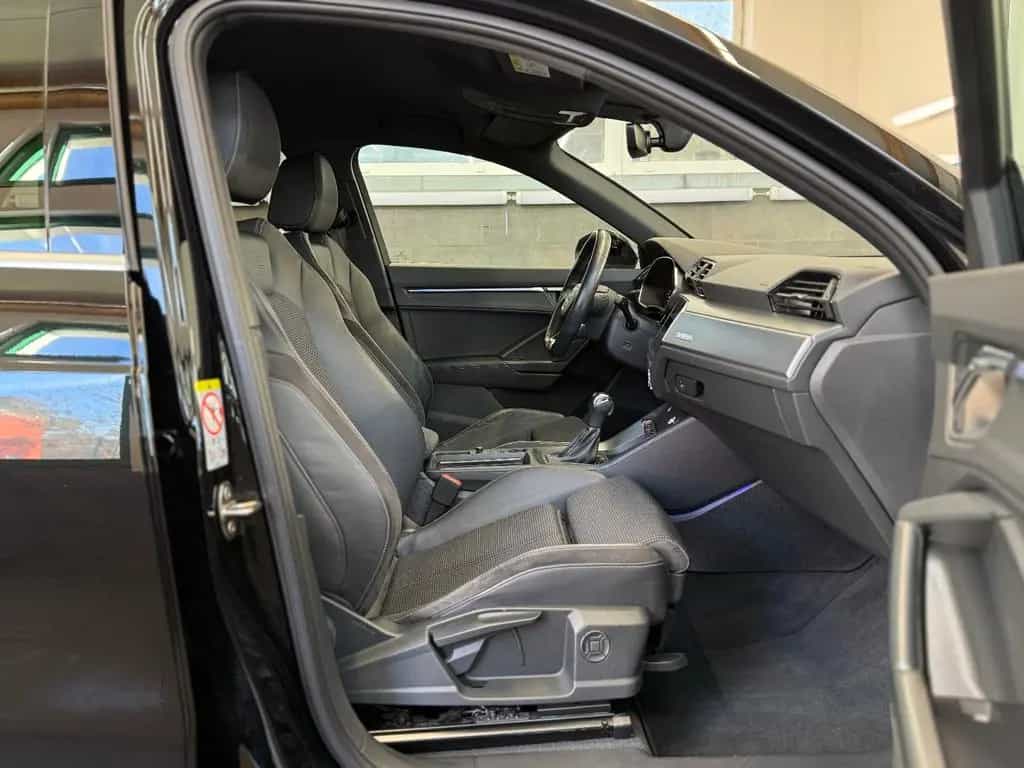 Audi Q3 quat. 5 J. Garantie S-LINE NAVI LED LEDER SHZ 10/2019-photo-17
