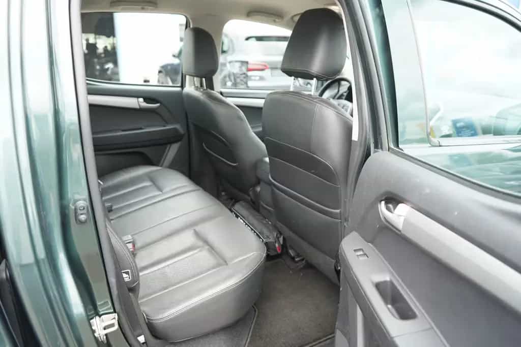 Isuzu D-Max Single Cab 4WD Basis KLIMA / LEDER / AHK 09/2016-photo-7