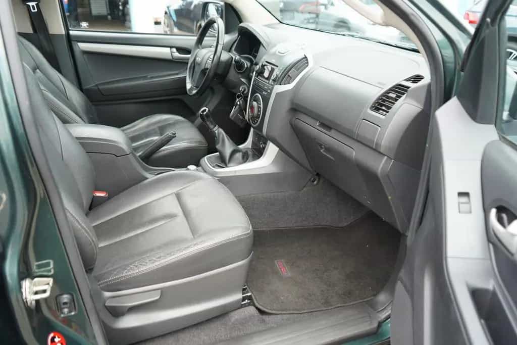 Isuzu D-Max Single Cab 4WD Basis KLIMA / LEDER / AHK 09/2016-photo-8