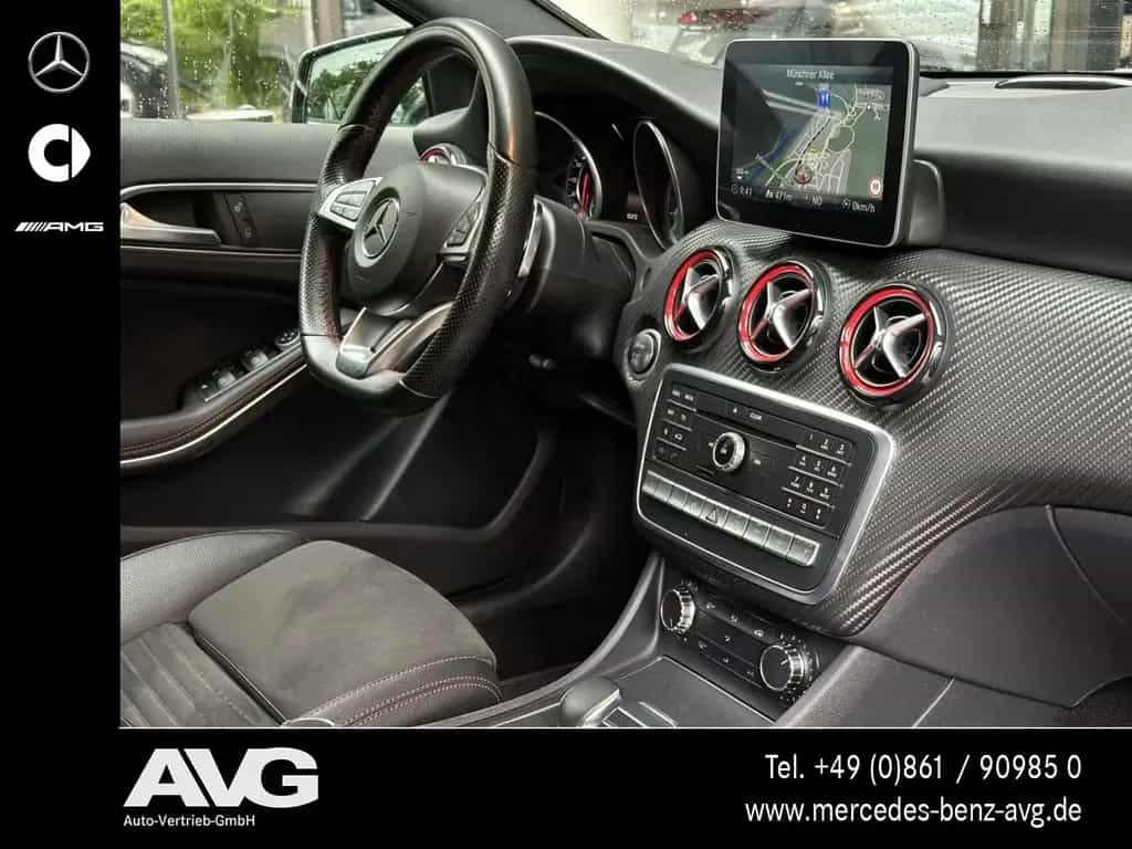 Mercedes-Benz A 45 AMG AMG A 45 4M Perf.Abgas Night LED Kamera 19" Navi 04/2018-photo-16
