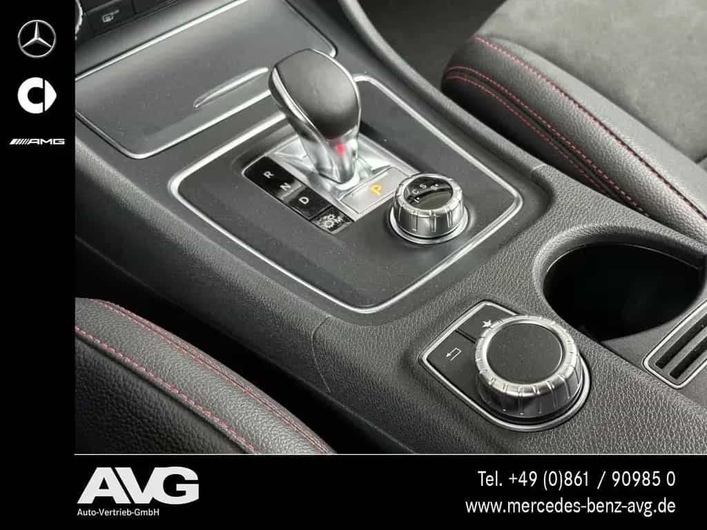 Mercedes-Benz A 45 AMG AMG A 45 4M Perf.Abgas Night LED Kamera 19" Navi 04/2018-photo-19