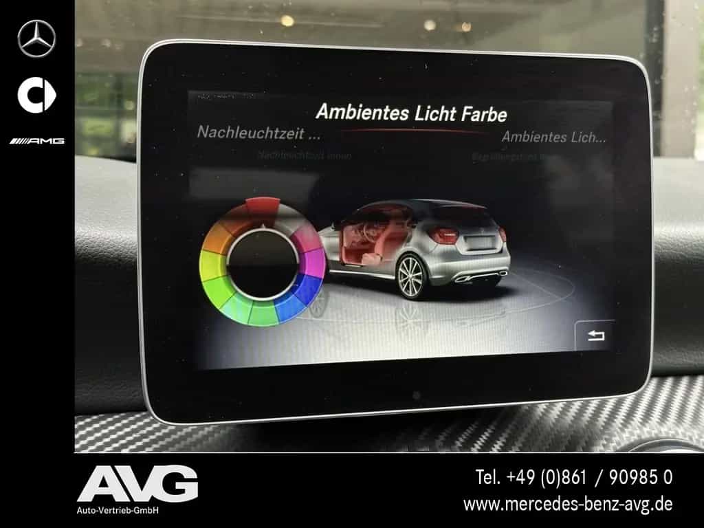 Mercedes-Benz A 45 AMG AMG A 45 4M Perf.Abgas Night LED Kamera 19" Navi 04/2018-photo-20